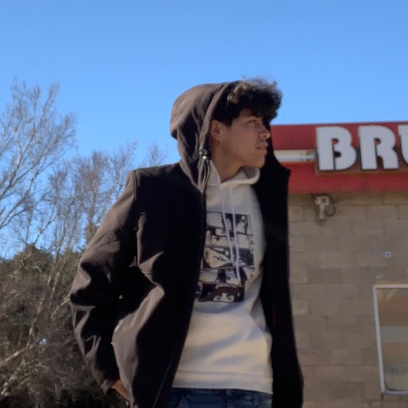 Profile Picture of Jeremiah Carrisalez (@jcarrisalez) on Poshmark