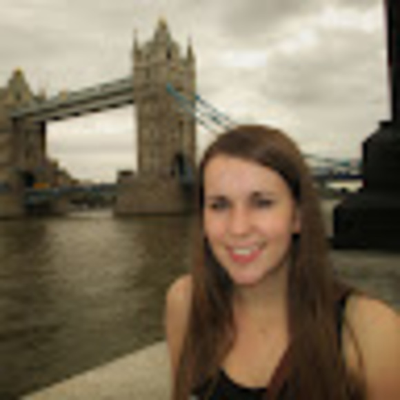 Profile Picture of Haley Ryan (@ryan0196) on Poshmark