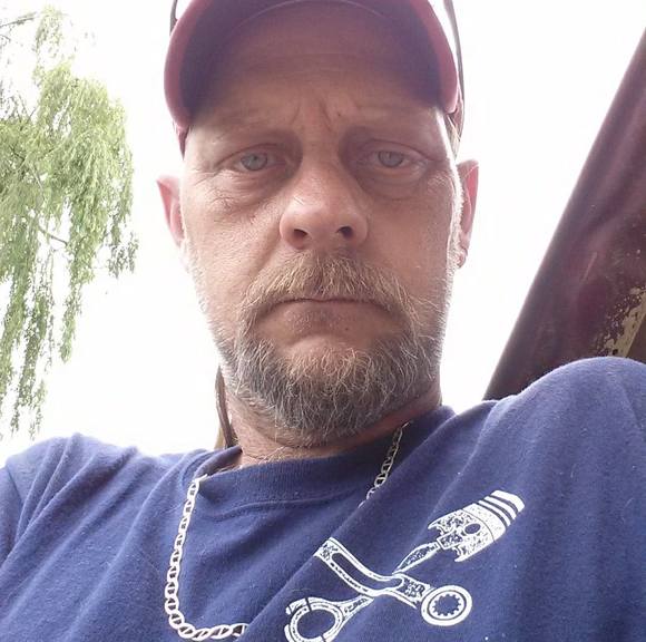 Profile Picture of James Tucker (@tnredneck49) on Poshmark