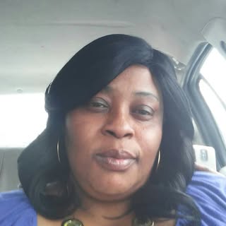 Profile Picture of Denise Holts (@holtsdenise) on Instagram