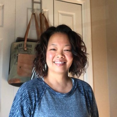 Profile Picture of Michelle Newhard (@mnewhard) on Twitter