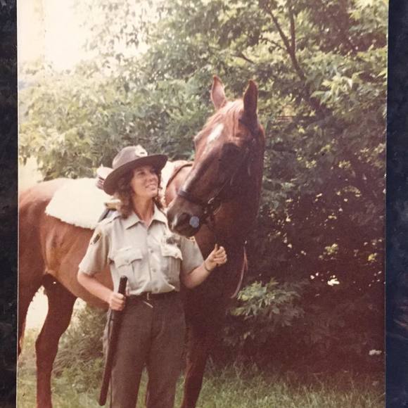 Profile Picture of Gail Mckernan (@gailm225) on Poshmark