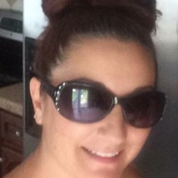 Profile Picture of Tammy Benoit duhon (@duhontammy) on Poshmark