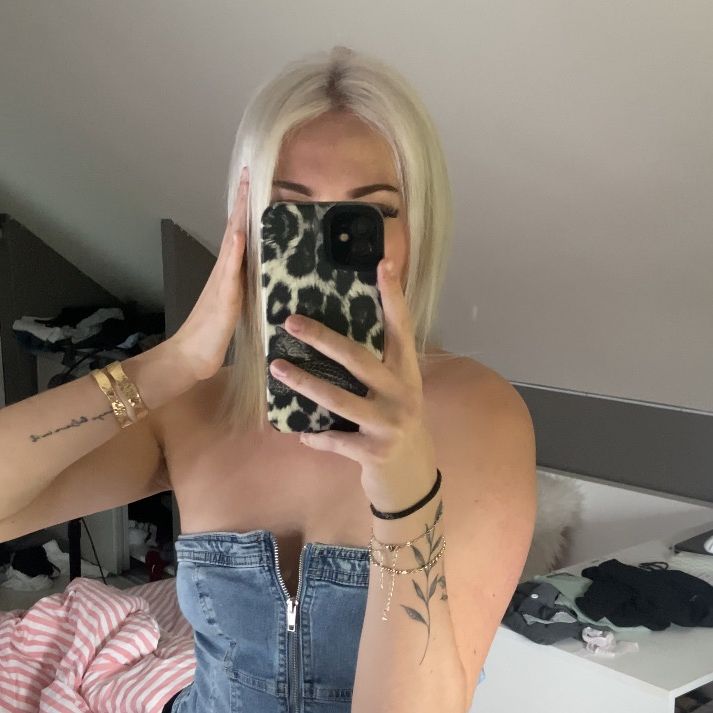Profile Picture of . (@wendy_dmnt) on Tiktok