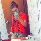 Profile Picture of Carly Stevens (@carlystevens475) on Youtube