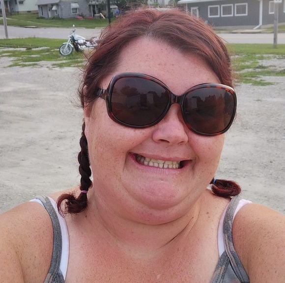 Profile Picture of Bert Gillam (@gillamroberta0) on Poshmark