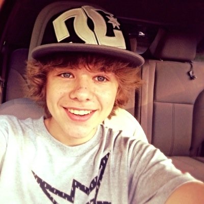 Profile Picture of Alexander Melio (@Synthetic_DC) on Twitter