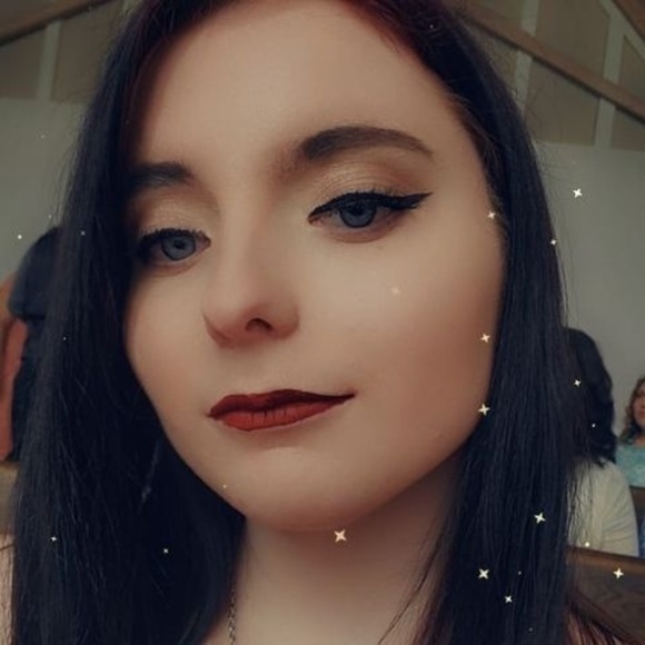 Profile Picture of Cieara Jacobus (@ciearajacobus) on Poshmark