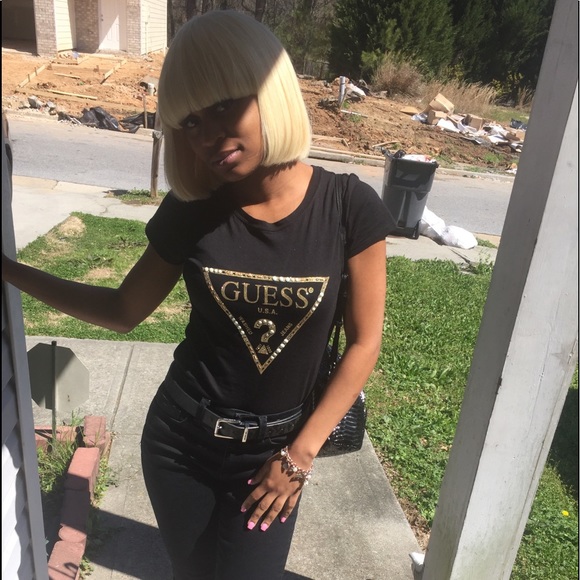 Profile Picture of Dani Gardner (@ljmomny17) on Poshmark