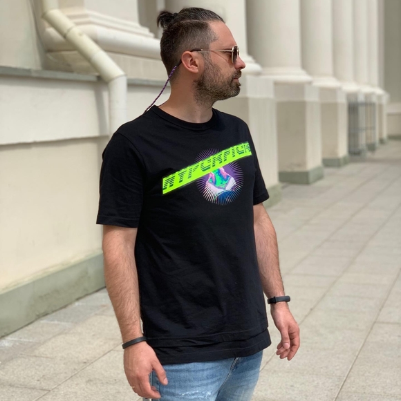 Profile Picture of Ričardas Ciparis (@solteks) on Poshmark