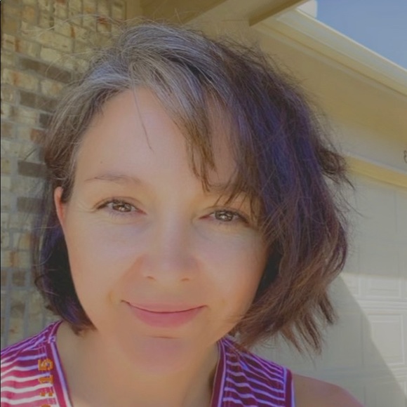 Profile Picture of Gretchen Spieler (@spielergc) on Poshmark