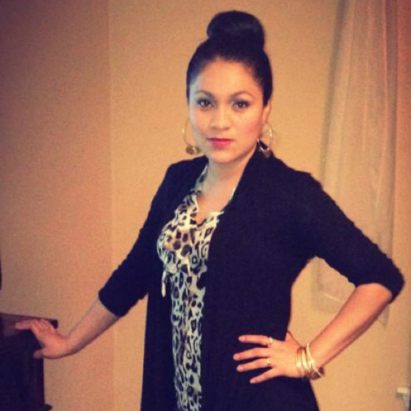 Profile Picture of Enith Castillo (@enithch) on Poshmark