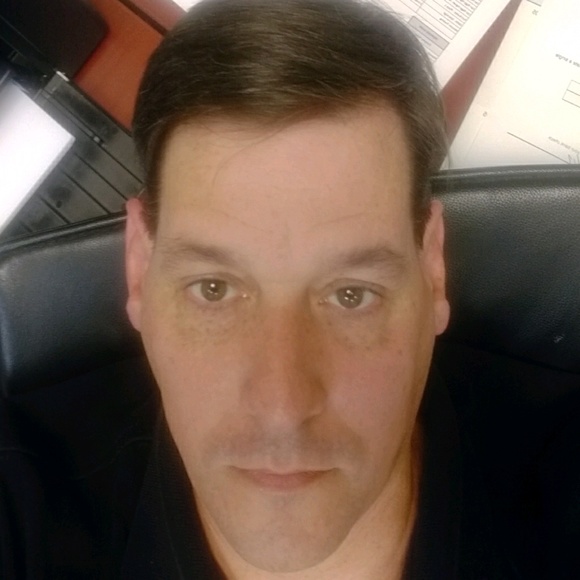 Profile Picture of Joel Hagler (@swimfli) on Poshmark