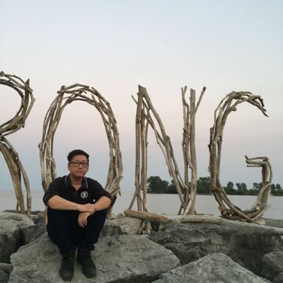 Profile Picture of Jon Wong (@jonhswong) on Poshmark