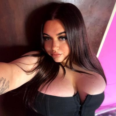 Profile Picture of 𝕬𝖓𝖙𝖔𝖓𝖊𝖑𝖑𝖆 ❤️‍🔥 (@AntooMarano_) on Twitter