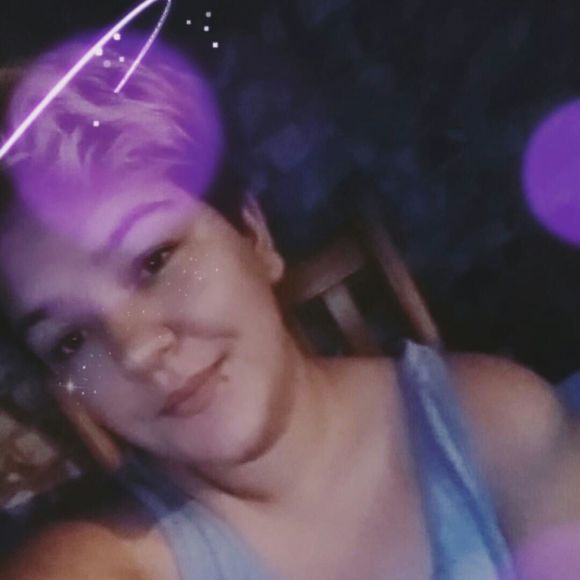 Profile Picture of Demika Copelin (@meeka981) on Poshmark