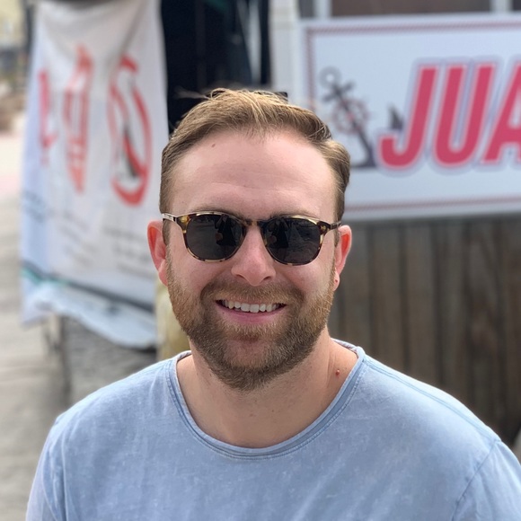 Profile Picture of John Barger (@johnnyb224) on Poshmark