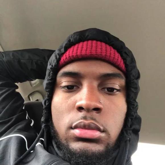 Tariq Haqq - Poshmark Profile Picture of Tariq Haqq (@thaqq98) on Poshmark