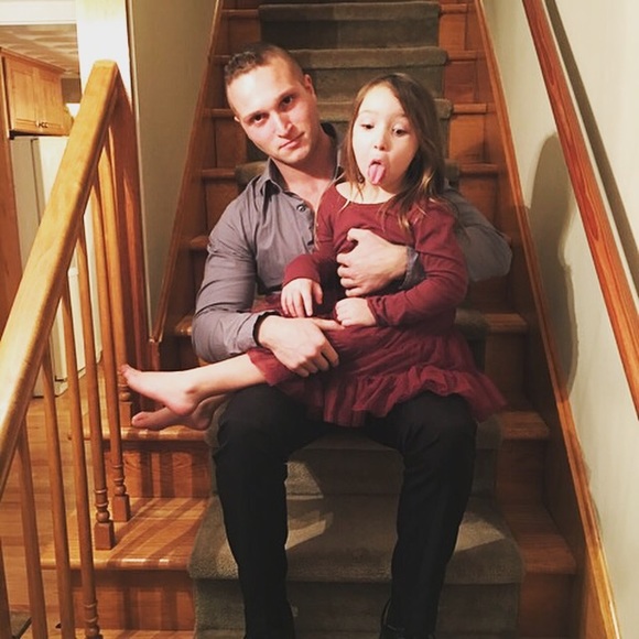 Profile Picture of John Tomasso (@jrtomasso1) on Poshmark