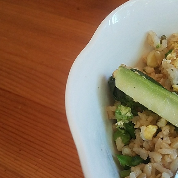 Profile Picture of Chris Fujitani (@violethydrangea) on Poshmark