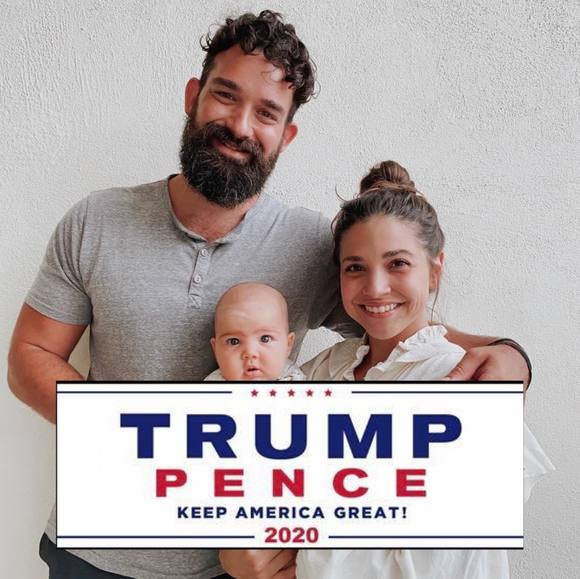 Alyssa Bushmire - Poshmark Profile Picture of Alyssa Bushmire (@alyssa_bushmire) on Poshmark