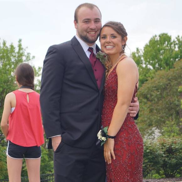 Profile Picture of Brigette Remsburg (@brigremsburg) on Poshmark