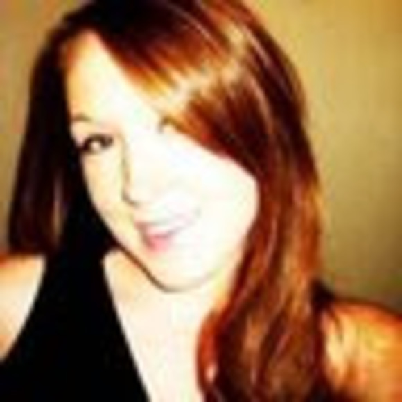 Profile Picture of Macy Montello (@bluedrgnflie) on Poshmark