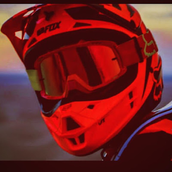 Profile Picture of Axel ivan Perez alfaro (@ivan2525843) on Poshmark