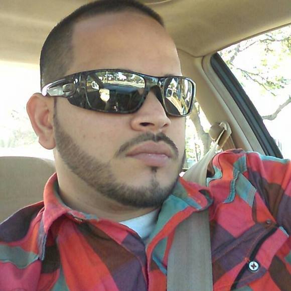 Profile Picture of Felix Camacho (@fxcr) on Poshmark