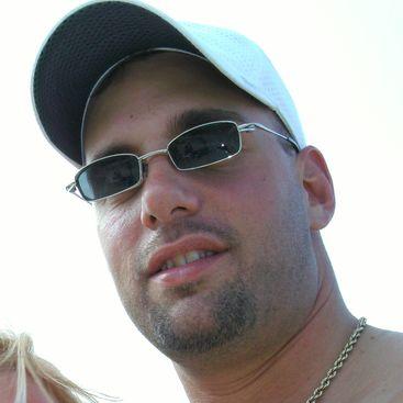 Profile Picture of Flip-Quick (@adam_trinciante) on Twitter