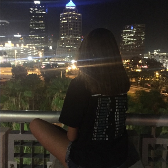 Profile Picture of Bailey Whiddon (@jkwhiddon96) on Poshmark