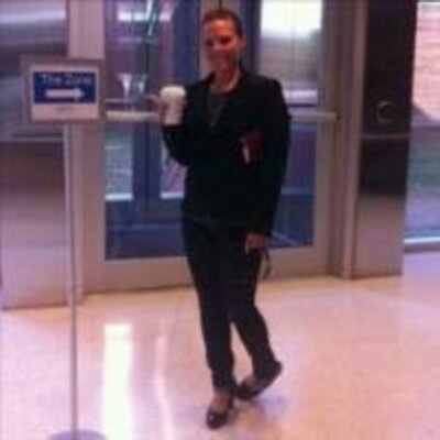 Profile Picture of Stephanie Thornton (@StephanieThor15) on Twitter