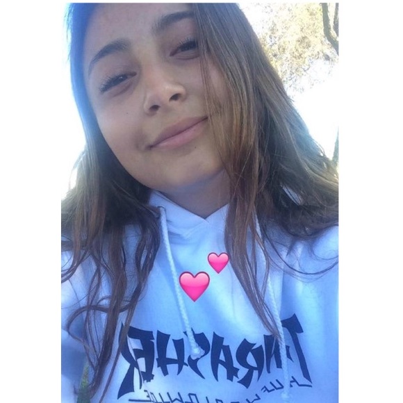 Profile Picture of Bianca Arias (@bianca14arias) on Poshmark