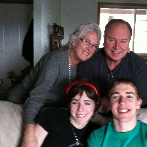 Profile Picture of Rosslyn Bethmann (@bethmann123) on Poshmark