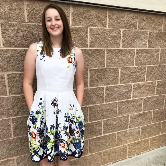 Profile Picture of Kayla Blasko (@ksb102) on Poshmark