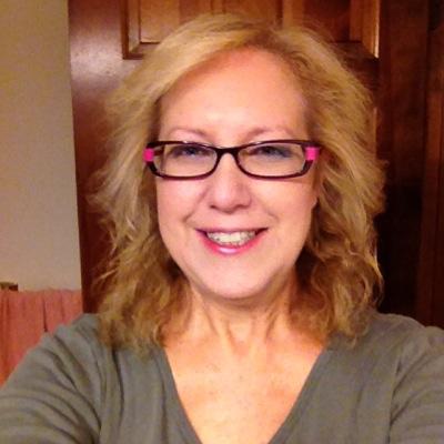 Profile Picture of Lorna Sheets (@SheetsLorna) on Twitter