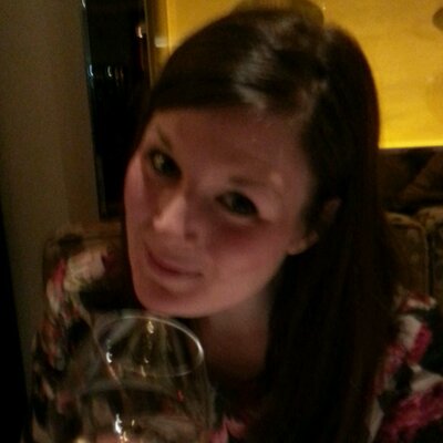 Profile Picture of Anne (@TheWineFiles) on Twitter