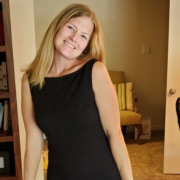 Profile Picture of Kate Ramsey (@khramsey) on Poshmark