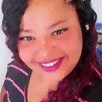 Profile Picture of Kelli Iverson Souza Rodrigues (@kiklanches) on Instagram