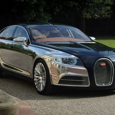 Profile Picture of Lorenzo Davila (@JLRDavila) on Twitter