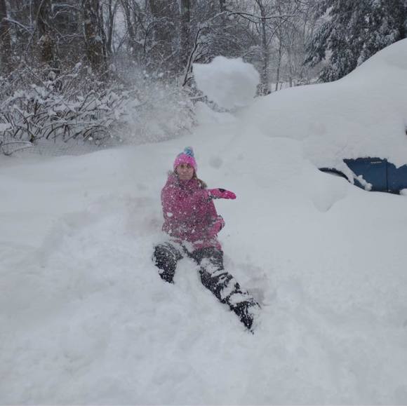 Profile Picture of Shaylynne Bosworth (@sbosworth88) on Poshmark