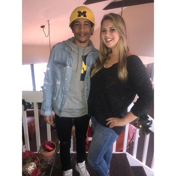 Profile Picture of Erik Greene (@eag614) on Poshmark
