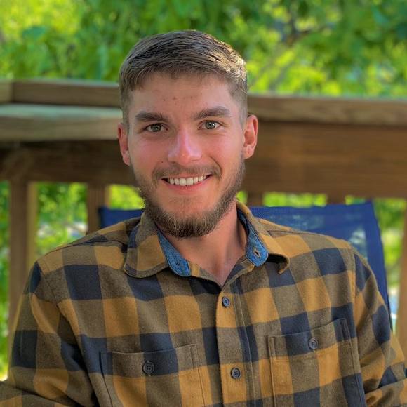 Profile Picture of Ben Knetsch (@benknetsch) on Poshmark