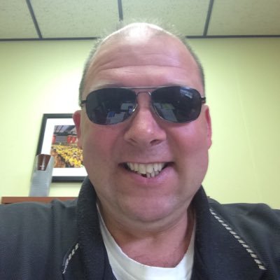 Profile Picture of Dan Risner (@dan_risner) on Twitter