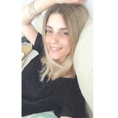 Profile Picture of Paula Rubino  💚 (@paurubino) on Twitter
