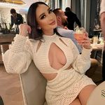 Profile Picture of Julia Jones (@juliajonnes) on Instagram