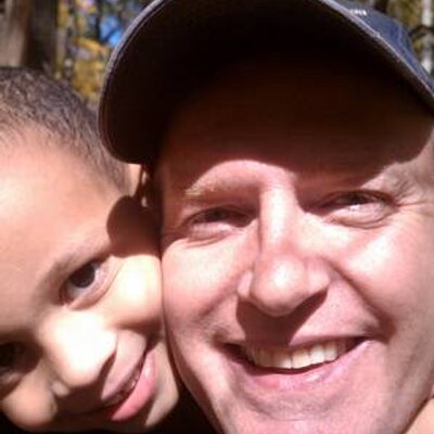 Profile Picture of Frank McGary (@FrankLuswata) on Twitter