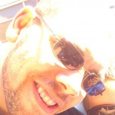 Profile Picture of Mark Wain (@messiatvilla) on Twitter