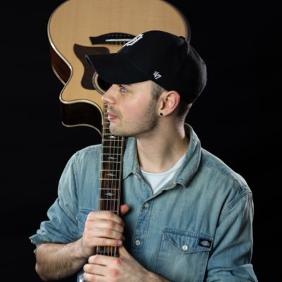 Profile Picture of Dave Winkler (@DaveWinklerYT) on Twitter