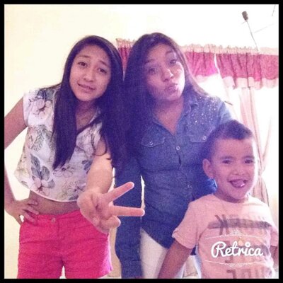 Profile Picture of Andy Tabares (@LizbethTabar) on Twitter